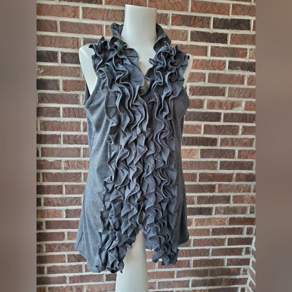 Milano Gray Ruffled Vest - Picture 1 of 7